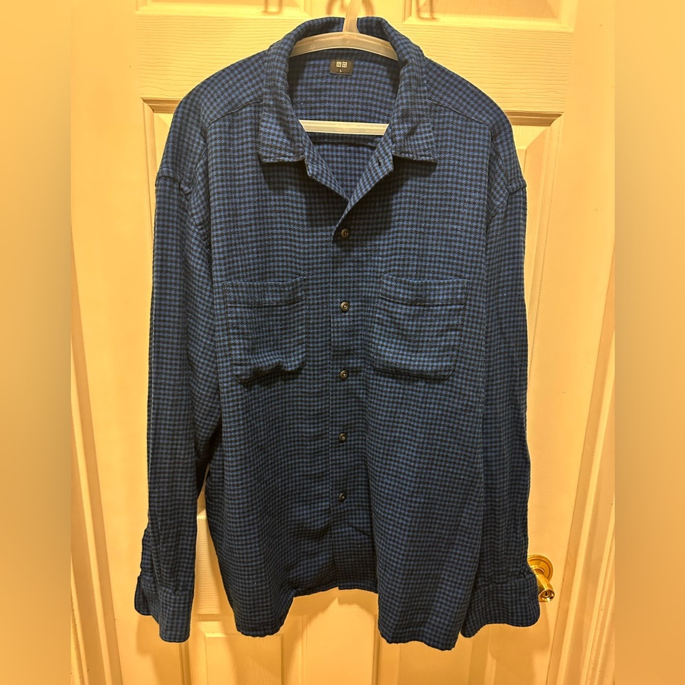 Uniqlo Black and Blue Houndstooth Flannel Shirt